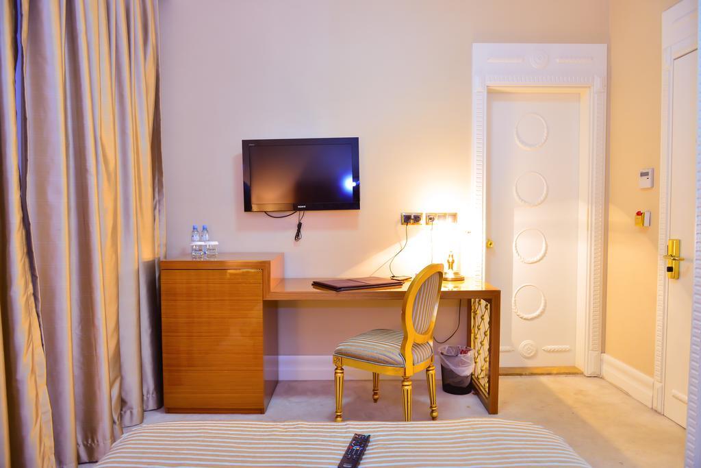 Hotel Palace